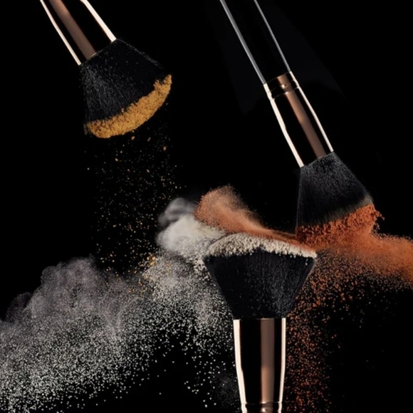 OPV BEAUTY LONDON Sealed Loose Setting Powder IN Medium - Picture 9 of 11